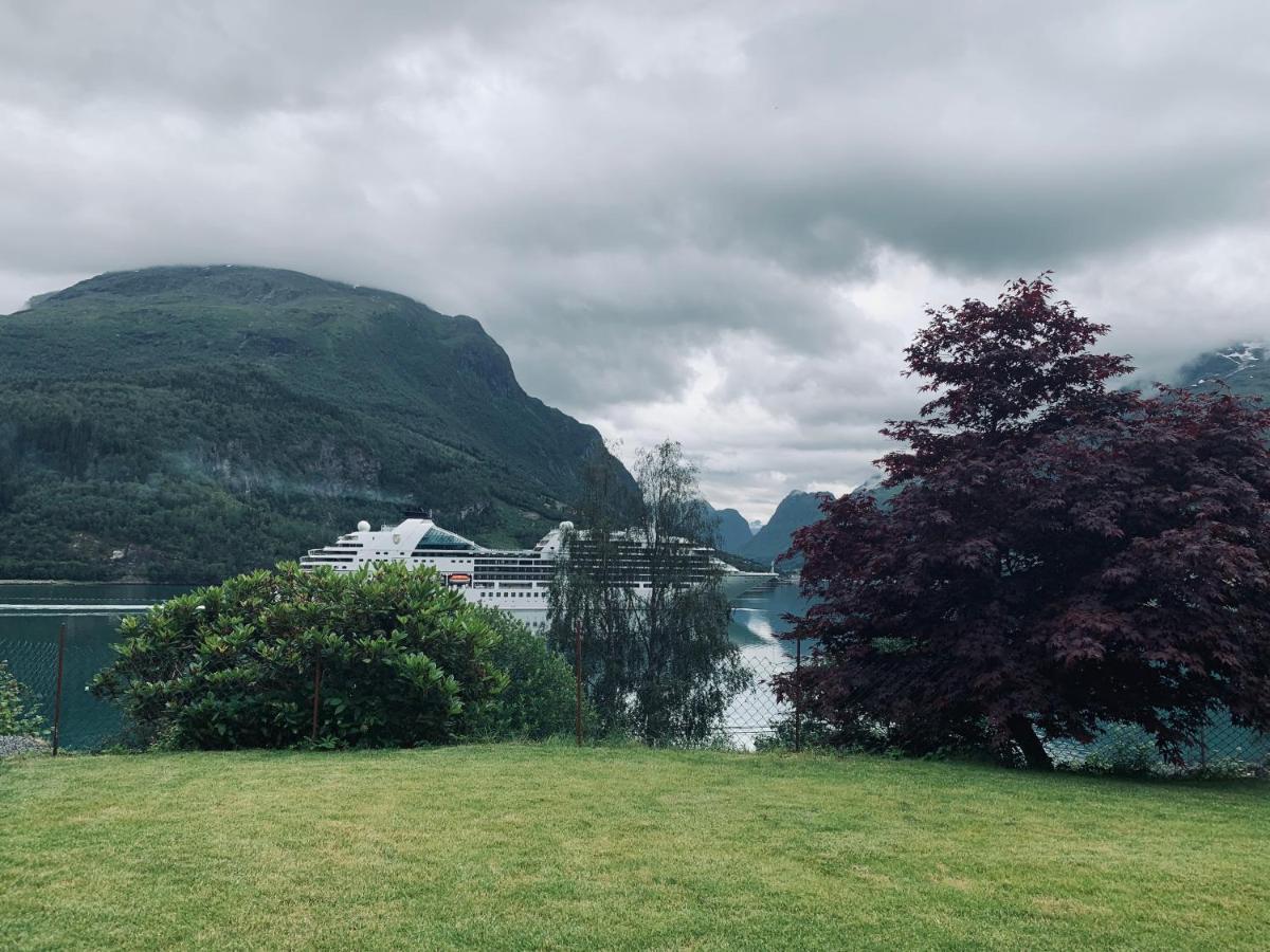 Solvik #Apartment #Loen Eksteriør bilde